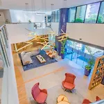 Deluxe Rooms By Holiday Stays